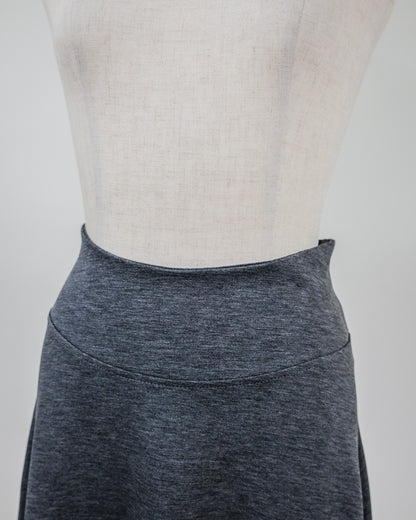 Cut and Sew Skirt [603417] charcoal (79)