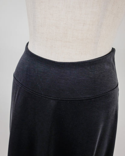 Cut and Sew Skirt [603417] black (99)